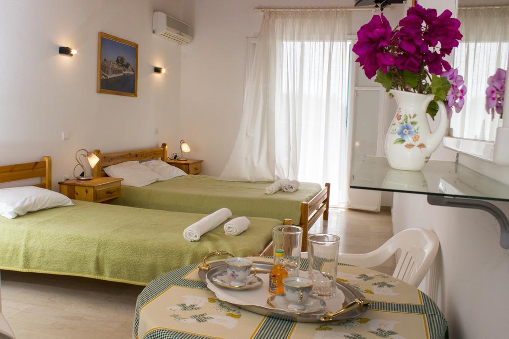 Sotiria Aparthotel Paramonas  Buitenkant foto