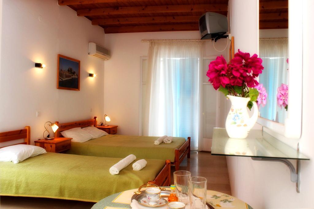 Sotiria Aparthotel Paramonas  Buitenkant foto